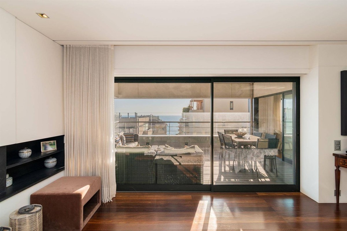 Diese spektakuläre Wohnung mit Meerblick in Porto steht zum Verkauf